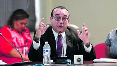 Rector de la Universidad de Panamá exige pago a Tocumen, S.A.