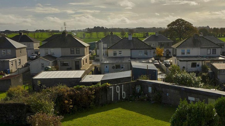 Los cientos de bebés que acabaron enterrados en una fosa común secreta en Irlanda