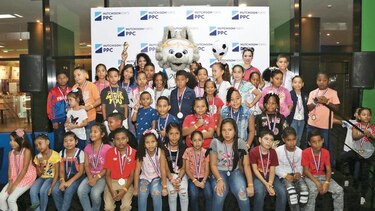 Hutchison Ports PPC entrega becas