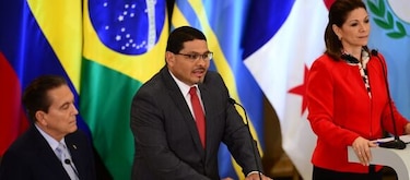 Minuto a minuto: candidatos presidenciales debaten sobre el turismo
