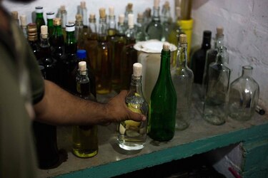 De whisky a cocuy, la crisis cambia el brindis de los venezolanos