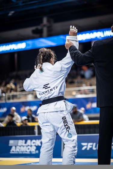 Jennisín Rosanía conquista el Panamericano y confirma su dominio