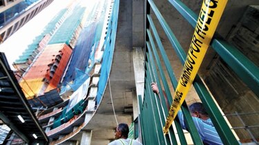 Declaran sesión permanente tras tensa negociación