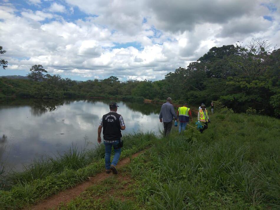 MiAmbiente sancionará a responsables por contaminación en los ríos La Villa y Estibaná
