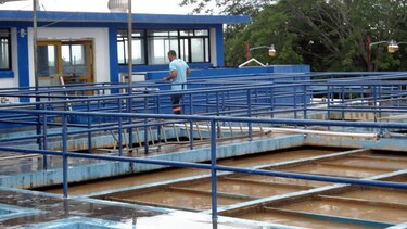 Habrá suministro irregular de agua por trabajos en potabilizadoras de Chitré y Farallón