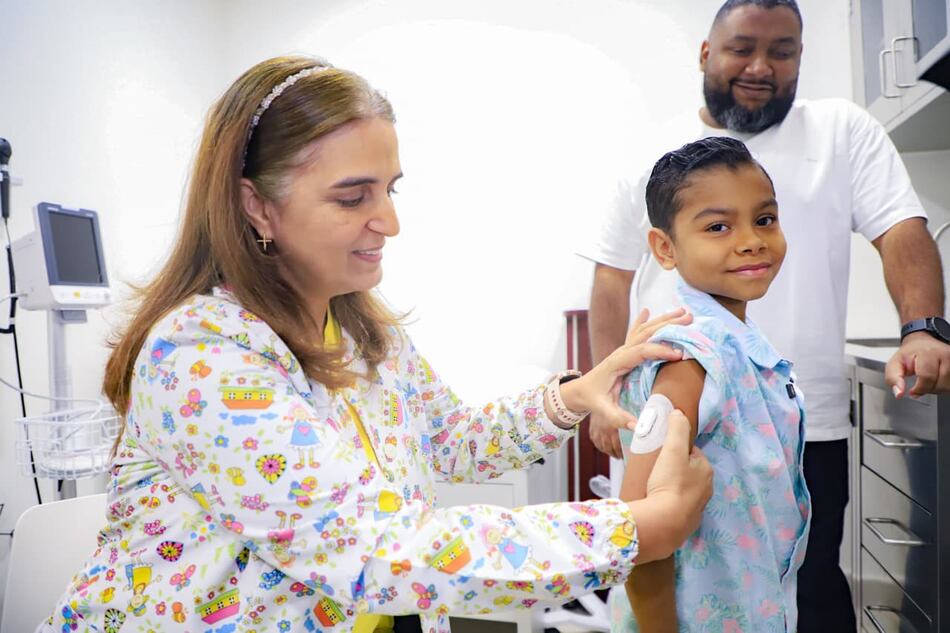 300 niños con diabetes recibirán sensores de monitoreo de glucosa