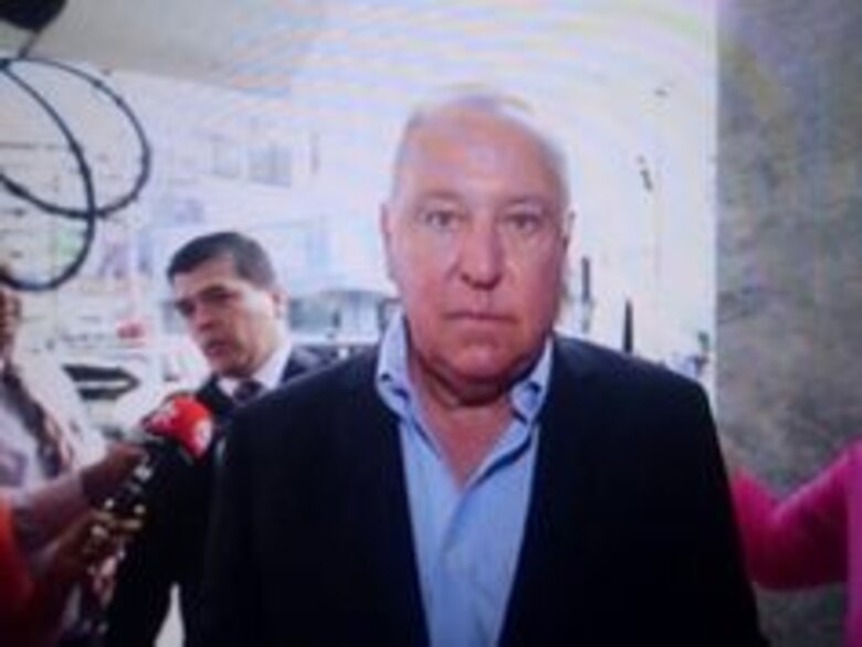 Alberto Vallarino rindió declaración por caso de marina en Amador