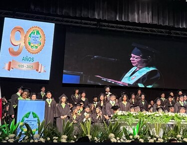 Egresados de Medicina de la UP superan más de 10 veces el puntaje total en la certificación 