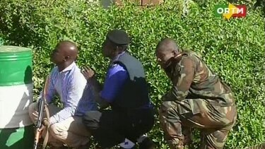 Francia pide a sus nacionales en Malí no salir de sus casas