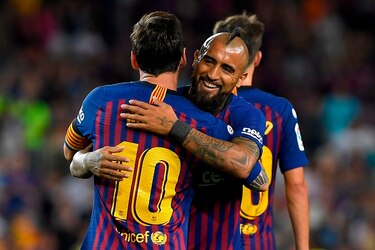 La picardía de Messi guía triunfo del Barcelona ante Alavés