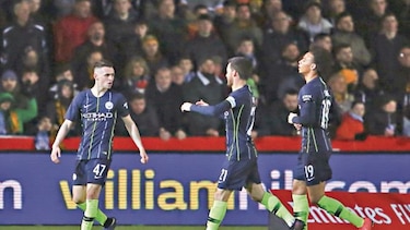 Manchester City avanza en la Copa y espera la Champions