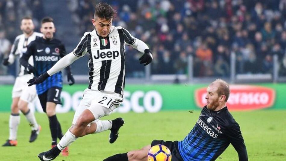 Dybala guía la Juve a los cuartos de final
