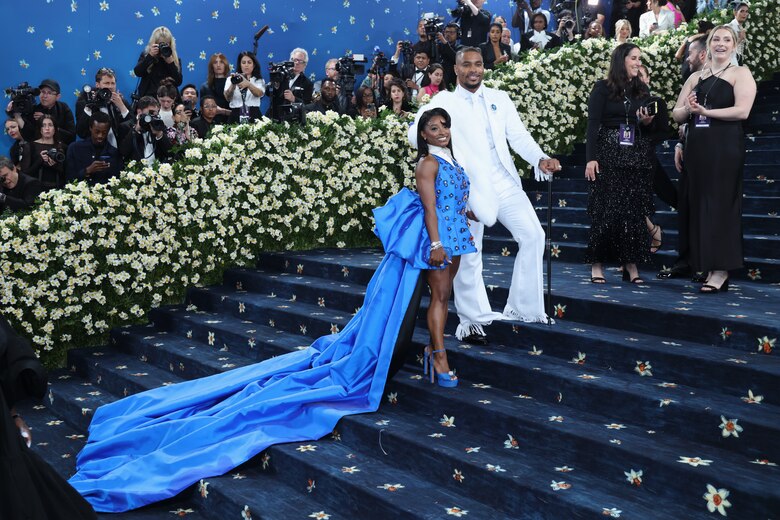 Met Gala se llena de estrellas del deporte; Colin Kaepernick lidera la presencia deportiva