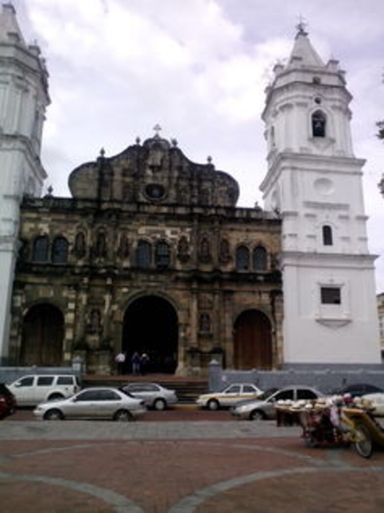 20 empresas muestran interés en restaurar la catedral metropolitana