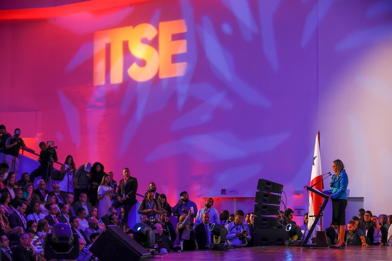 Ministro Chapman sobre el ITSE: ‘Tiene una ejecución supremamente baja y una gestión que deja mucho que desear’