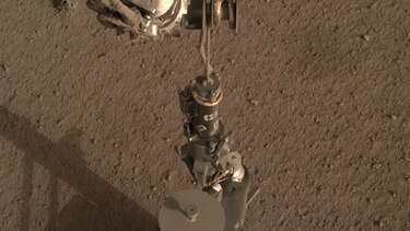 Sonda de NASA inicia excavaciones en Marte