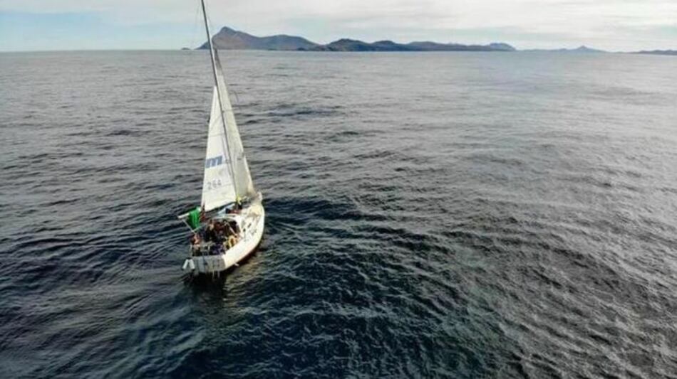 Asaltan a tripulación de velero en Nombre de Dios y abusan de dos noruegas