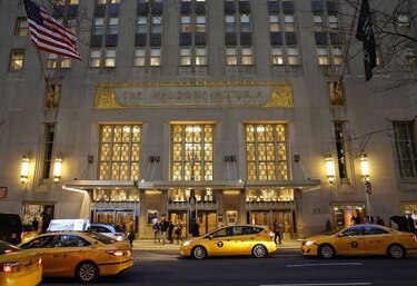 Empieza la transformación del Waldorf Astoria