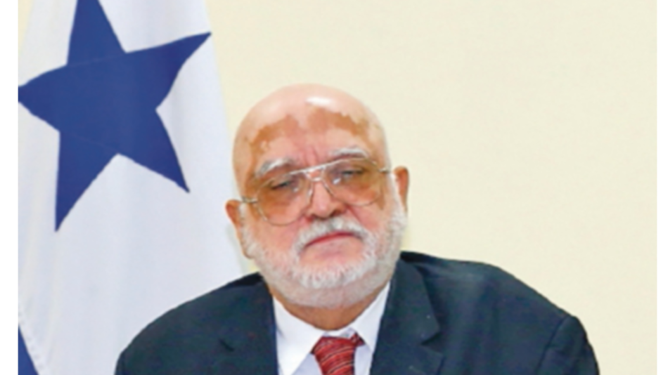 Wilfredo Sáenz pide declararse impedido en caso pinchazos