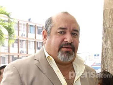 Dámaso García regresa a su puesto de alcalde de Colón