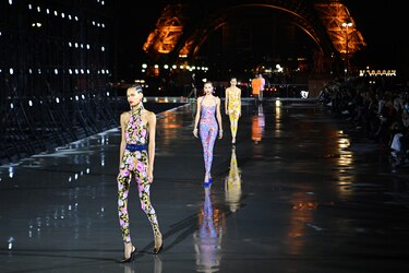 Saint Laurent regresa a la Semana de la Moda de París