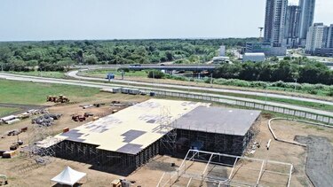 Tarima en Metro Park está en espera de revisión
