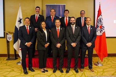 Fútbol panameño celebra congreso extraordinario sin el presidente Manuel Arias