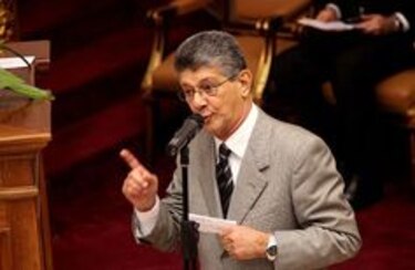 Nicolás Maduro arrecia críticas a la oposición ante las legislativas de diciembre