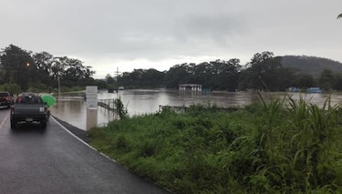 Desbordamiento del río Cascajal deja incomunicada la costa Arriba de Colón
