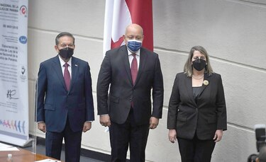 El presidente Laurentino Cortizo y la lista de regalos