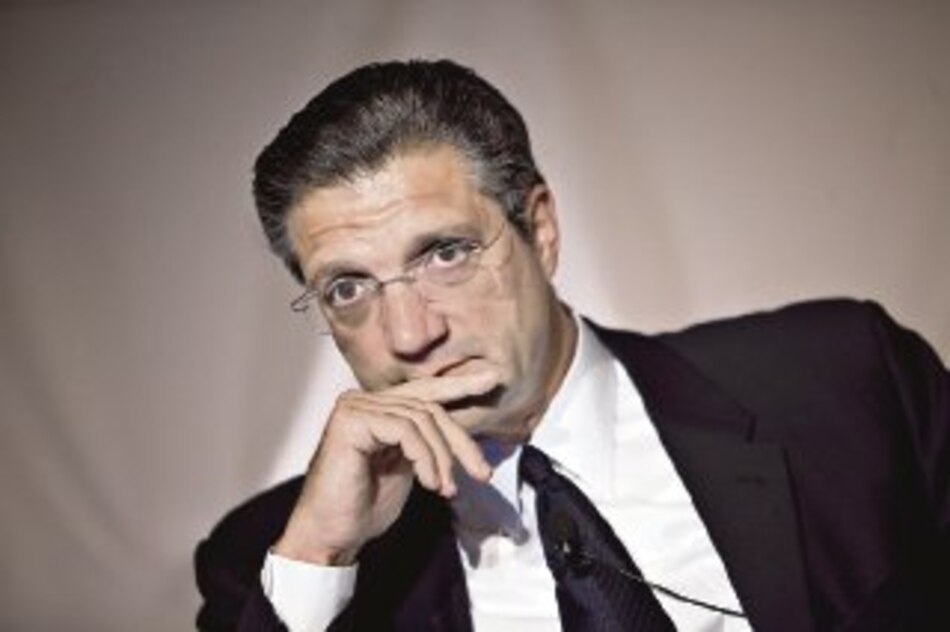 Adquirirán la firma Tommy Hilfiger