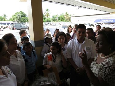 Molinar no atiende a estudiantes del San Agustín que están en paro