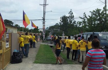 Movida participación de electores en Las Cumbres