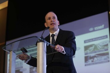 Renuncia el viceministro de Economía, Iván Zarak