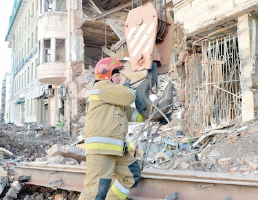 Se multiplican bombardeos contra blancos civiles en Ucrania