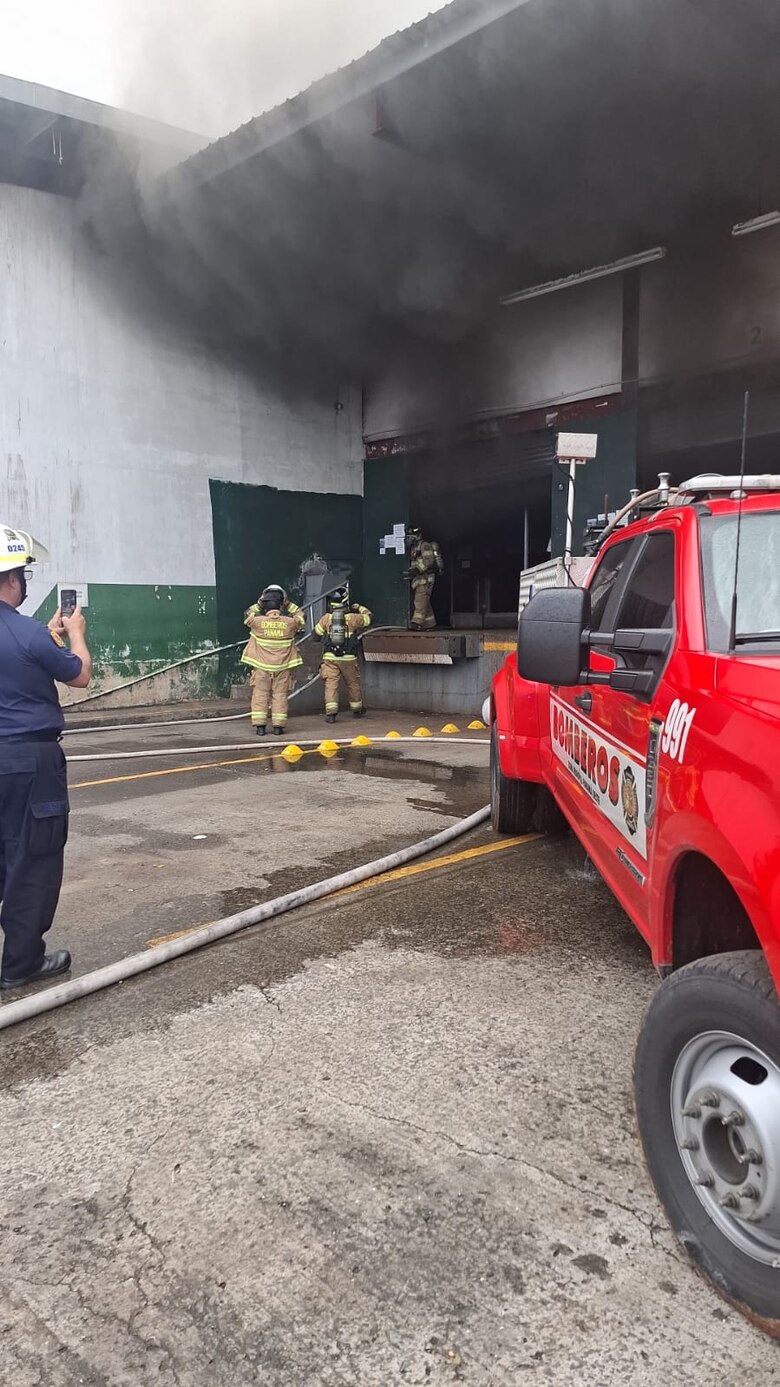 Bomberos atienden incendio en Arraiján; no hay reportes de heridos