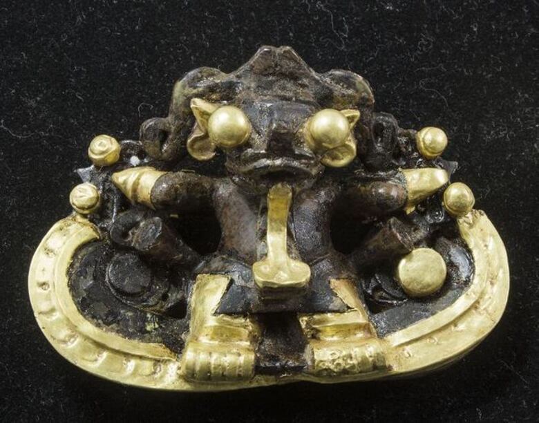 La necrópolis cuenta su historia