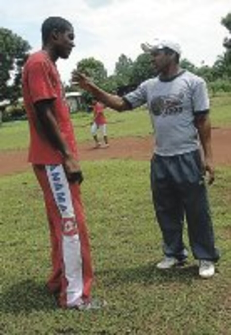 Perryman quiere seguir a Saladino