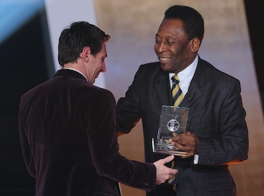 Pelé felicita a Messi por superar su récord como máximo goleador sudamericano