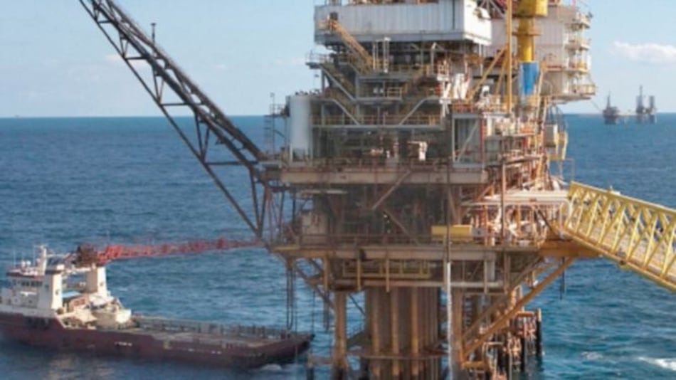 México licitará 37 contratos para extraer petróleo