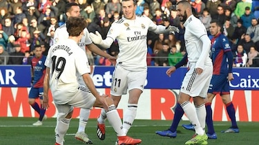 Gareth Bale le da triunfo de visita al Real Madrid