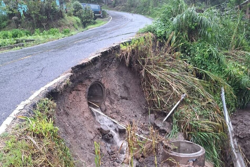 Avenidas anegadas y viviendas afectadas por lluvias torrenciales en la capital; derrumbe de carretera en Chiriquí