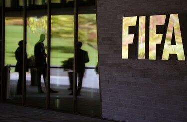 FIFA aprueba cinco candidatos a la presidencia, excluye a Bility