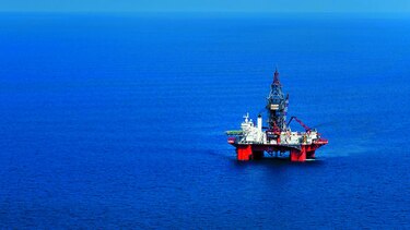 Subastarán bloques petroleros