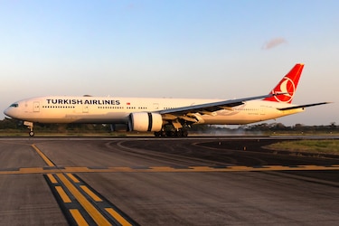 Cazadores de aviones: relato desde las pistas