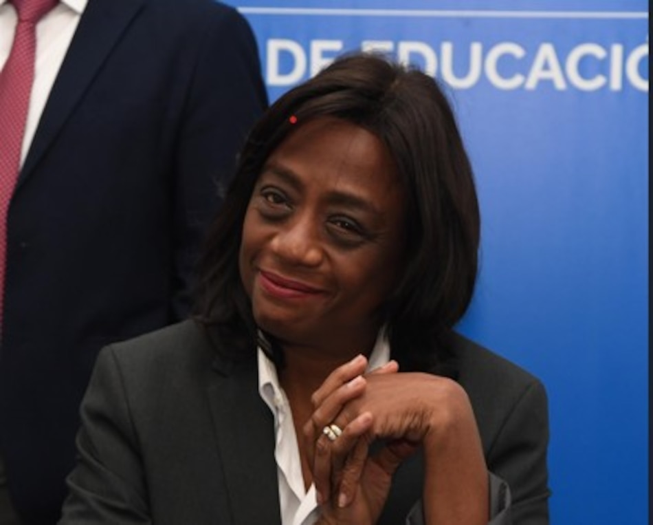 ‘No se acostumbren al título de maestro’: el mensaje de la ministra de Educación