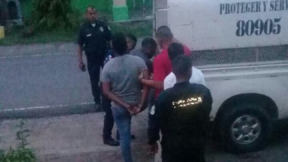 Autoridades capturan a cinco de los seis implicados en robo a ganadero en Los Santos