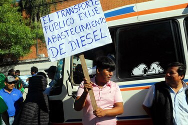 El Gobierno de Luis Arce niega que vaya a militarizar Bolivia, como afirmó Evo Morales
