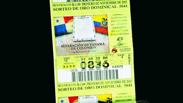 Lotería Nacional celebra separación de Colombia con bandera de Ecuador