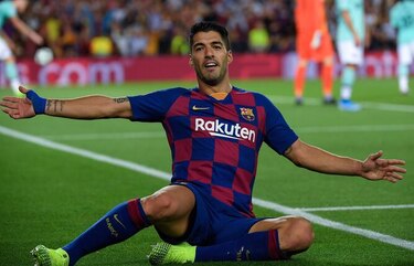 Suárez rescata al Barcelona con un doblete ante el Inter